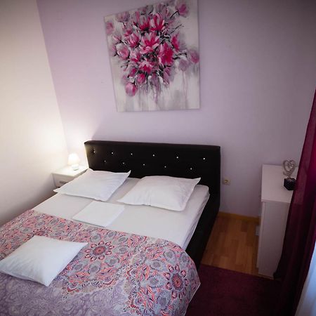 Apartmani Bare I Danica Grebaštica Exterior foto