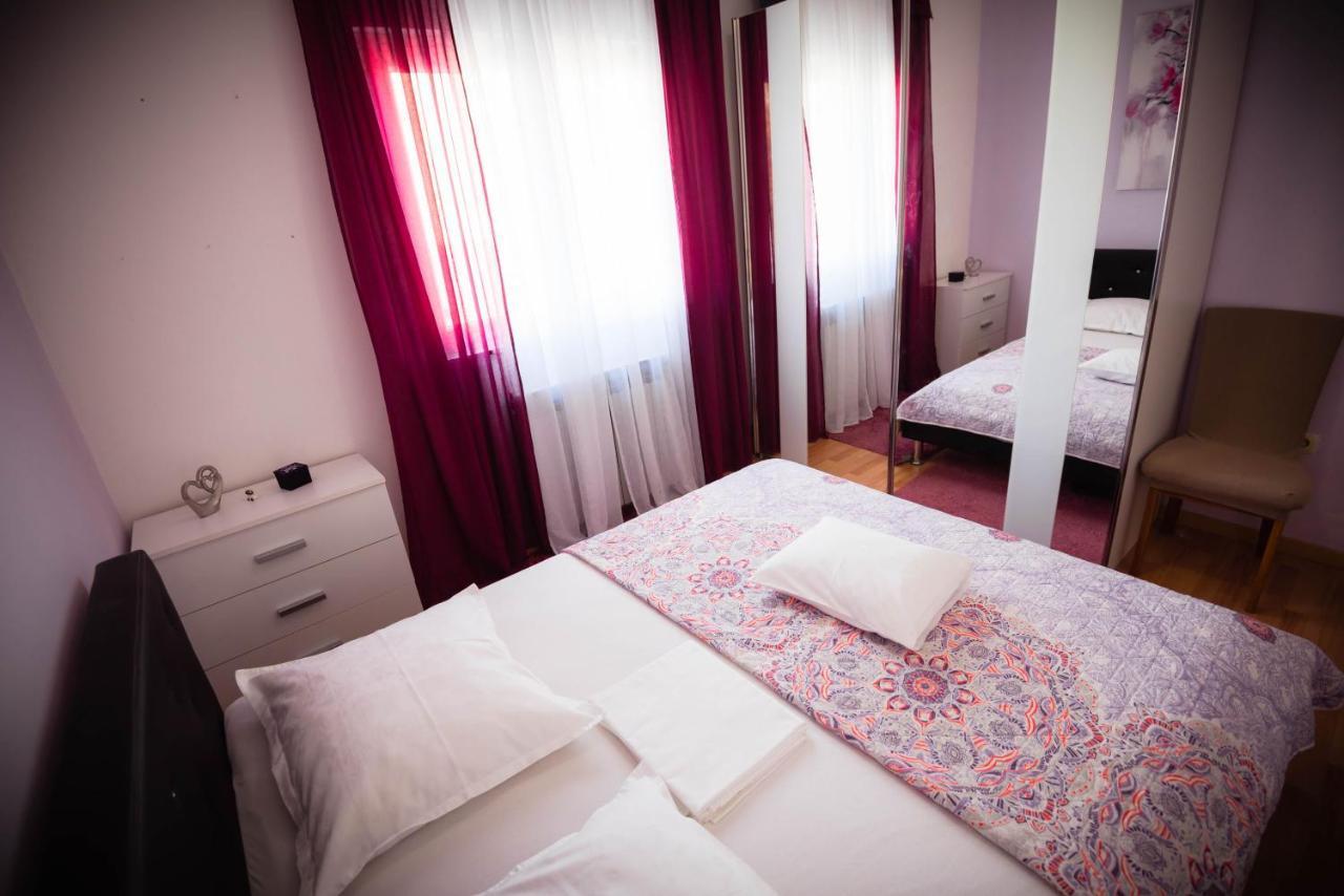 Apartmani Bare I Danica Grebaštica Exterior foto