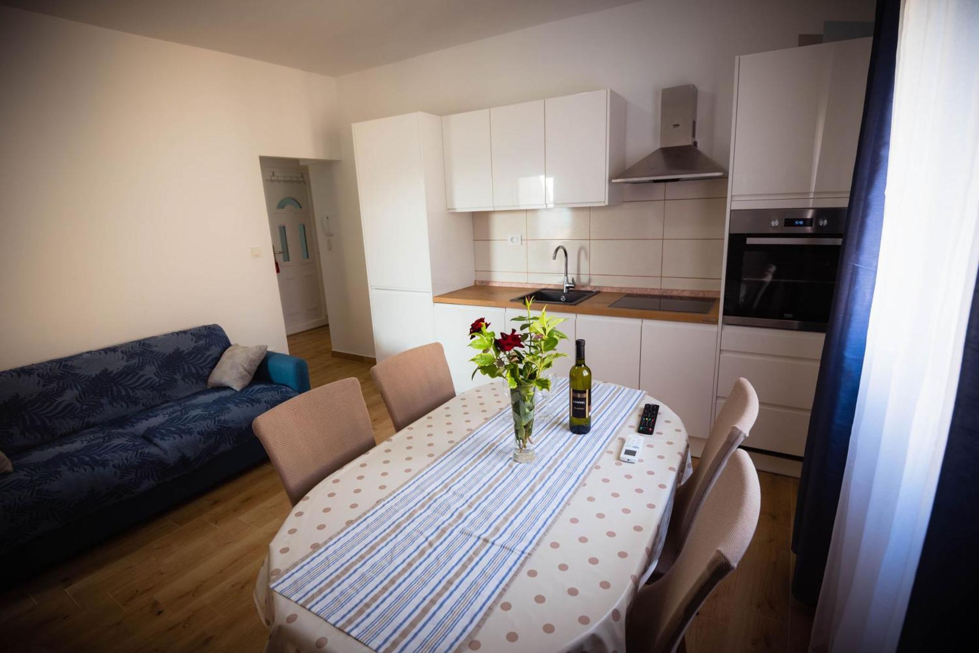 Apartmani Bare I Danica Grebaštica Zimmer foto