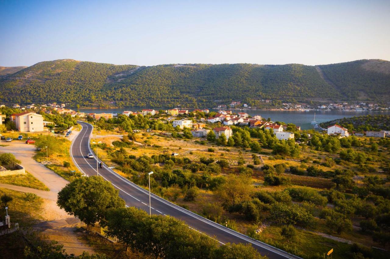 Apartmani Bare I Danica Grebaštica Exterior foto