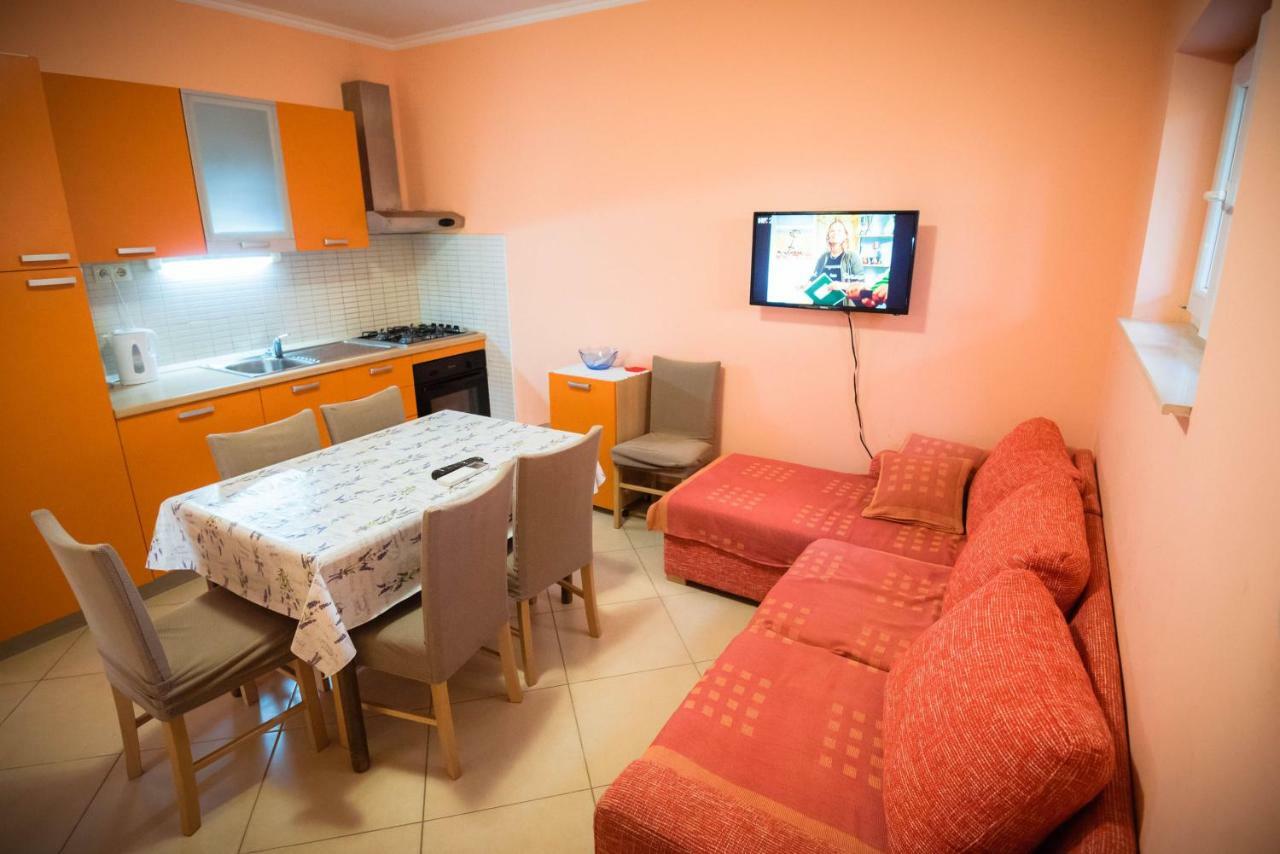 Apartmani Bare I Danica Grebaštica Exterior foto