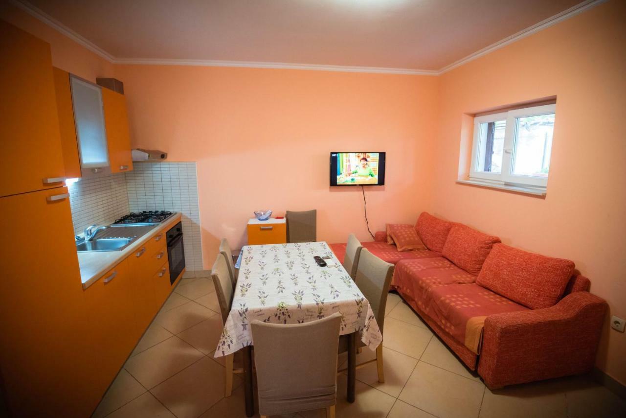 Apartmani Bare I Danica Grebaštica Exterior foto